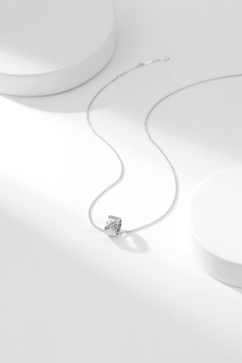 CHAUMET